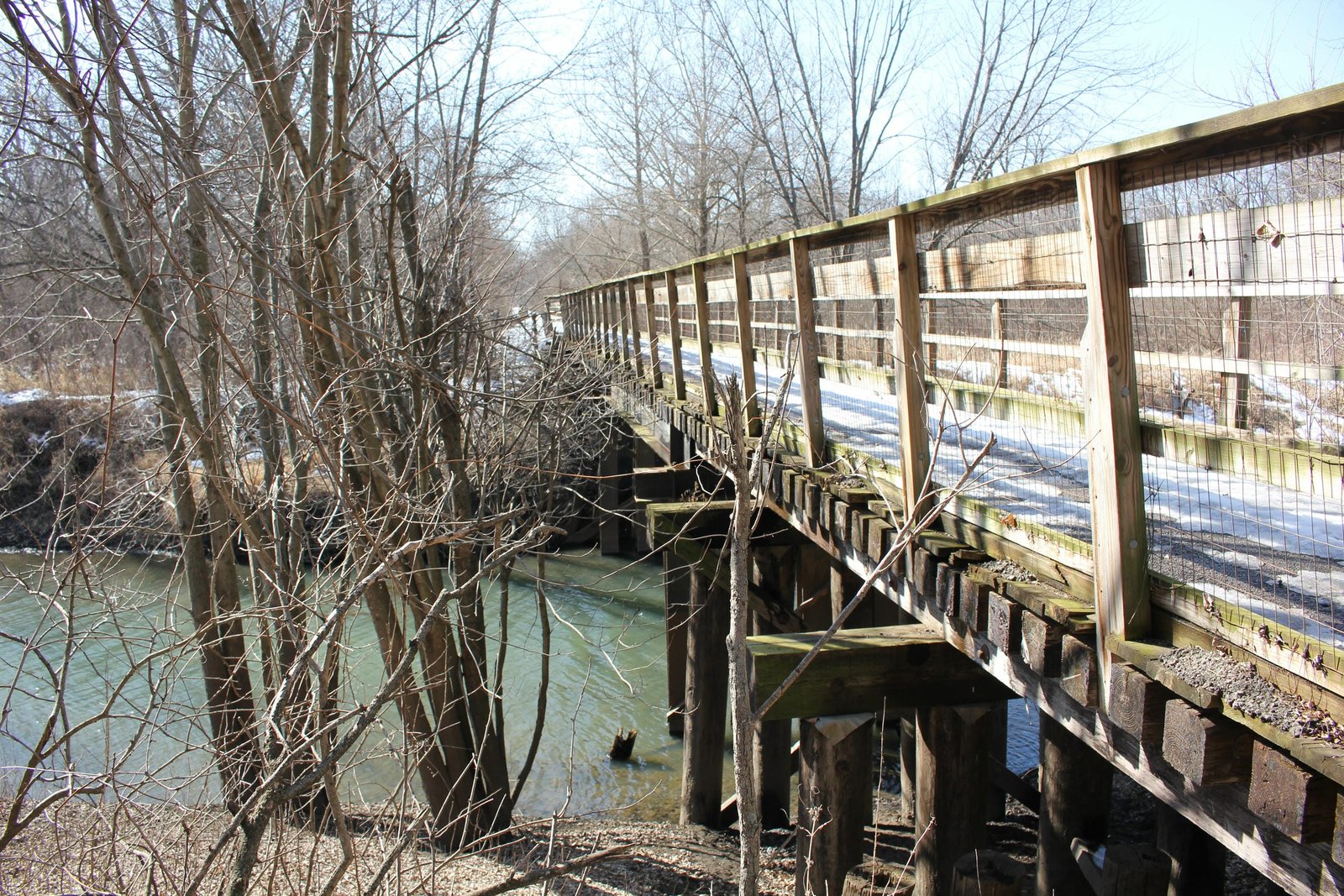 Looking west (railroad south)
